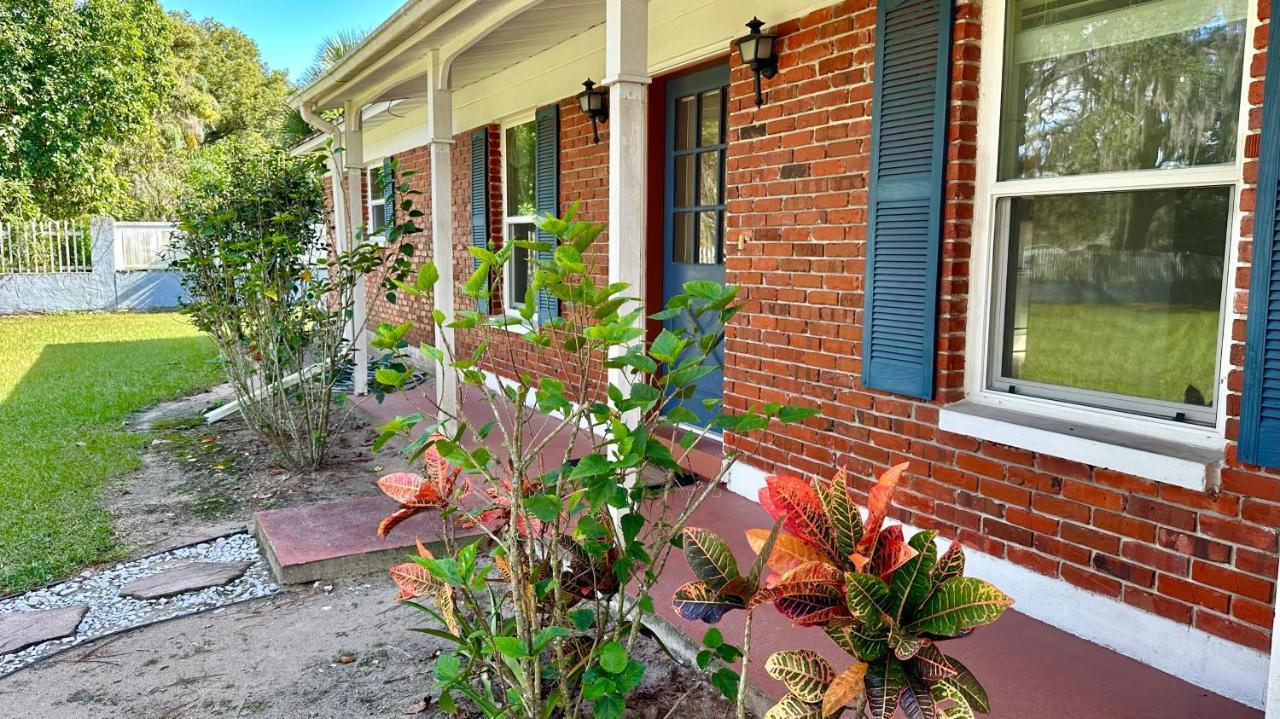 Cozy Rooms Near Busch Gardens Tampa Exterior photo